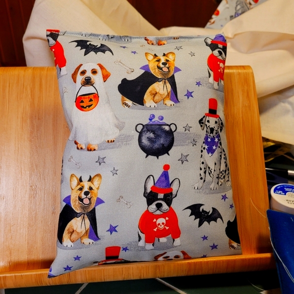 Doggie Cute pillow small tiny dog lover companion Shabby squeeze - Picture 4 of 4